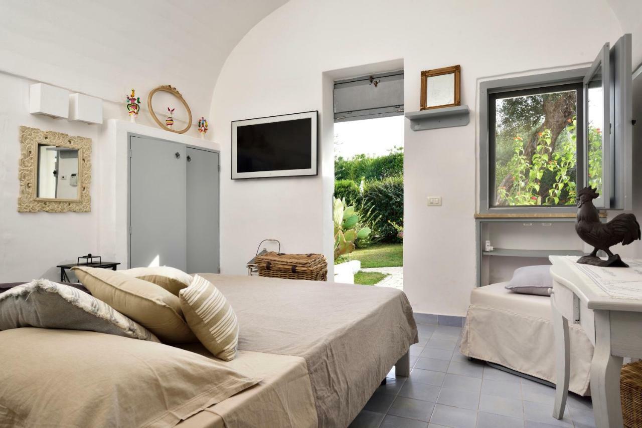 B&B Trullo Barbagiullo 치스테르니노 외부 사진